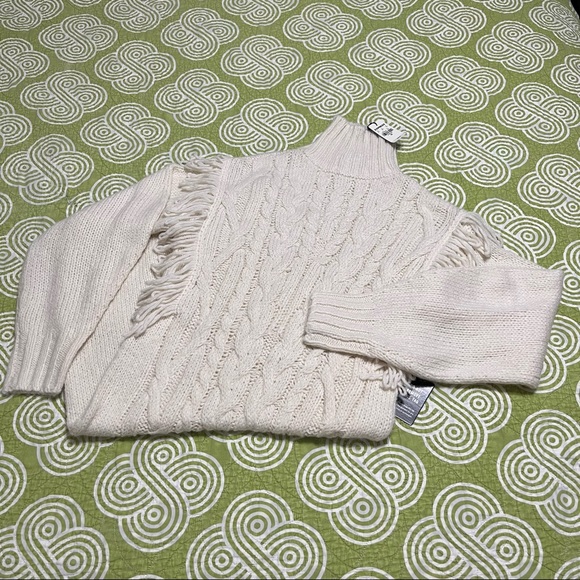 Express Cable knit fringe shoulder sweater dress. XS. NWT. - Picture 5 of 11